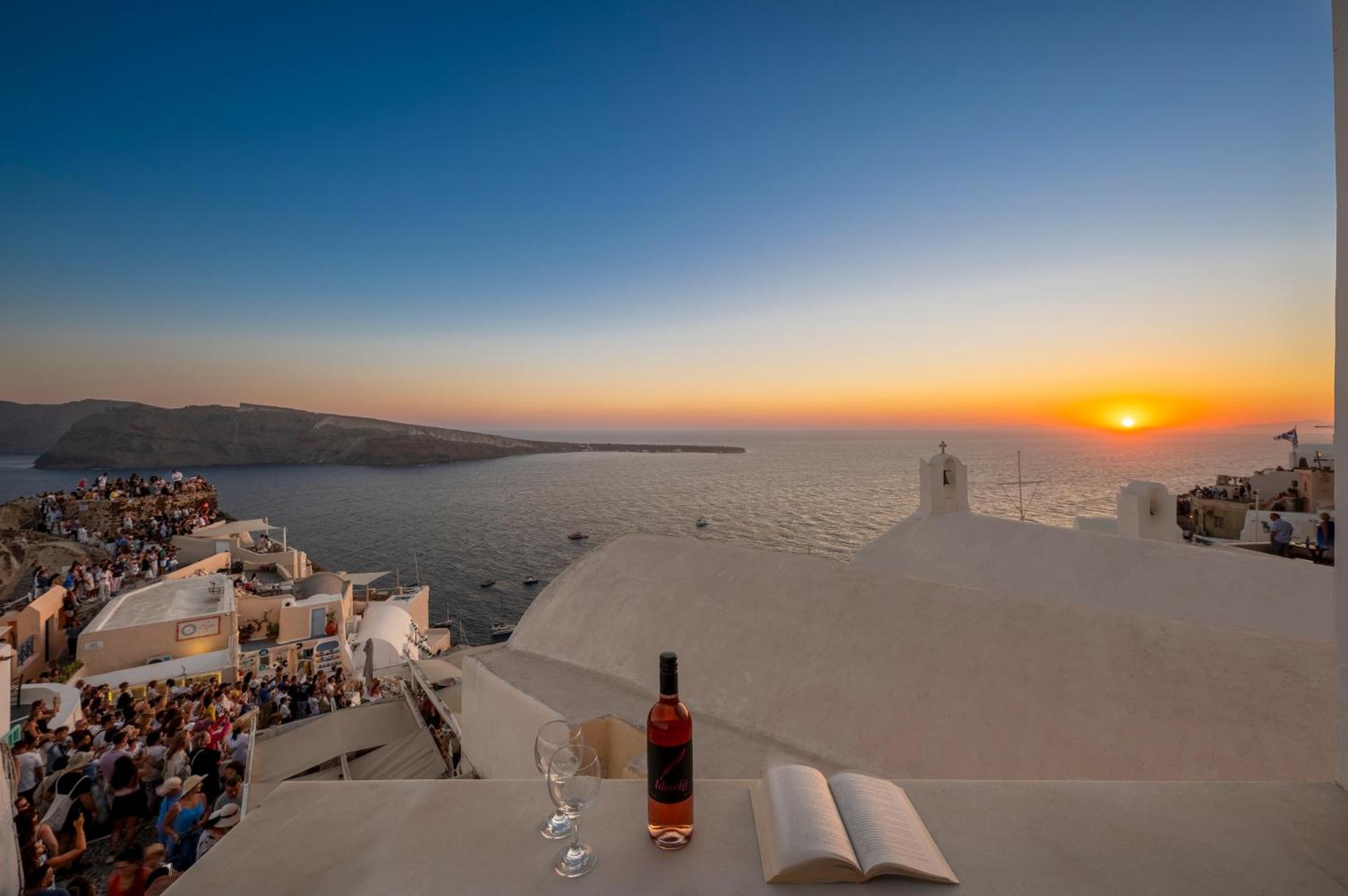 Sole D'Oro Sunset & Caldera View Grand Suite Oia  Exterior foto