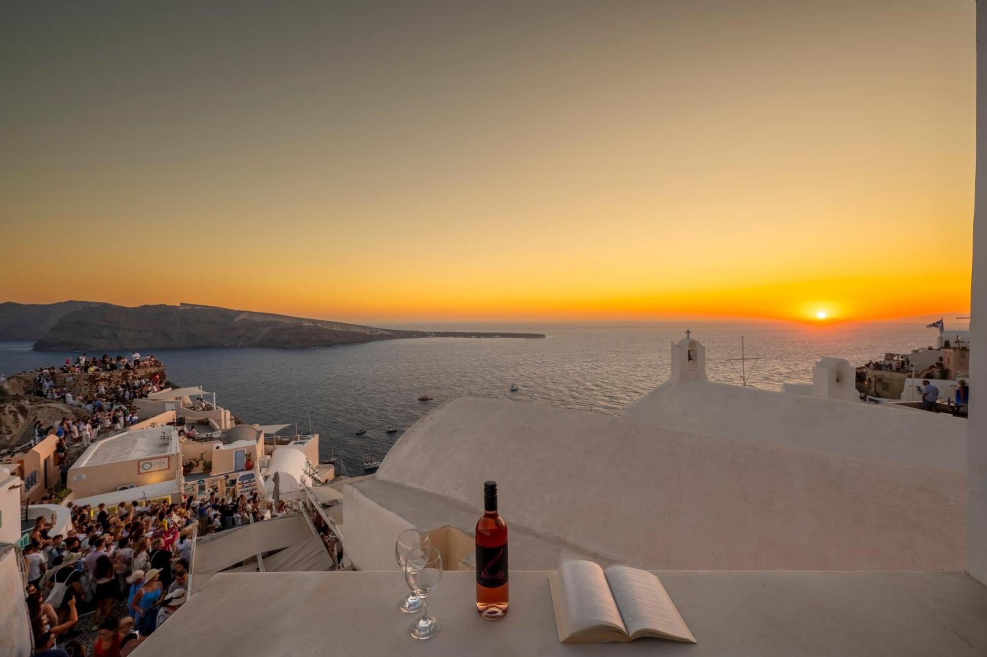 Sole D'Oro Sunset & Caldera View Grand Suite Oia  Exterior foto